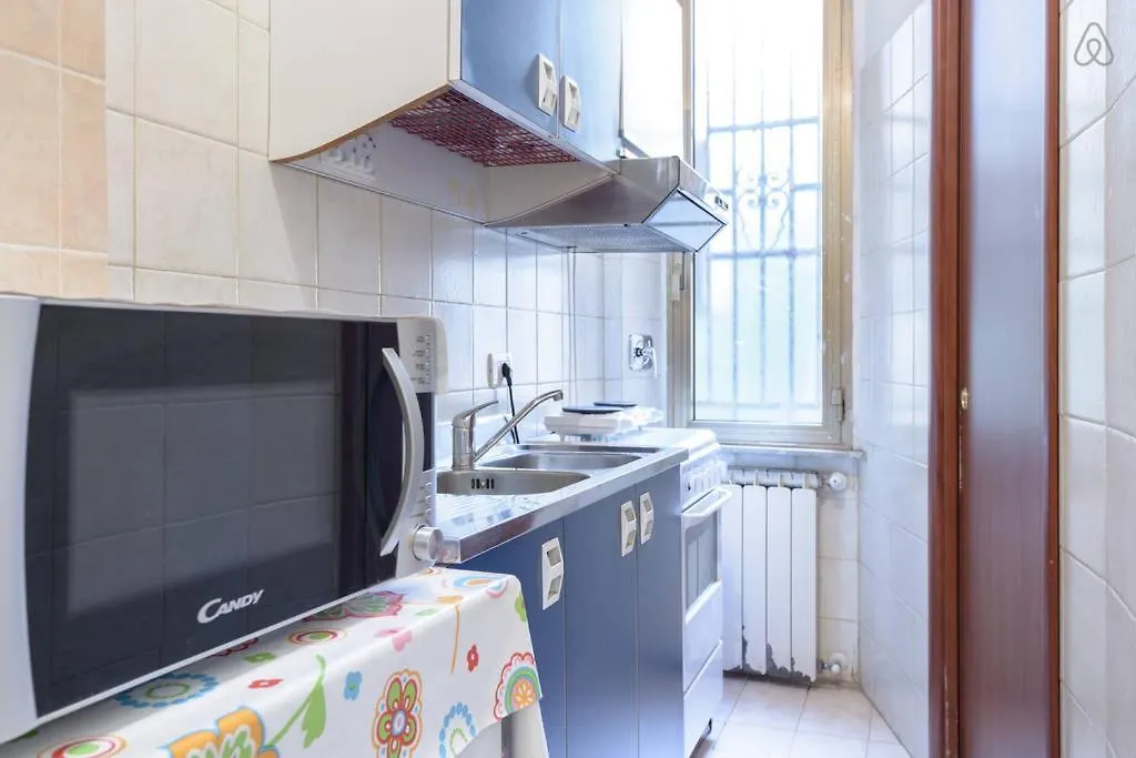 Homestay Roma Rooms & Beach Lido di Ostia Italy